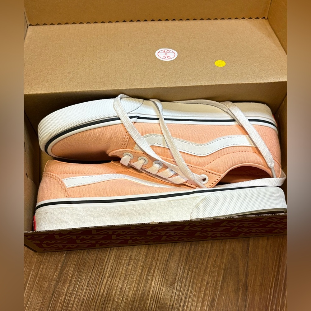 Peach vans